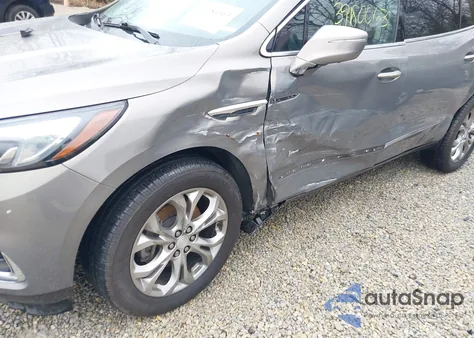 2018 Buick Enclave Avenir z USA, uszkodzony, nr VIN 5GAEVCKW1JJ143336